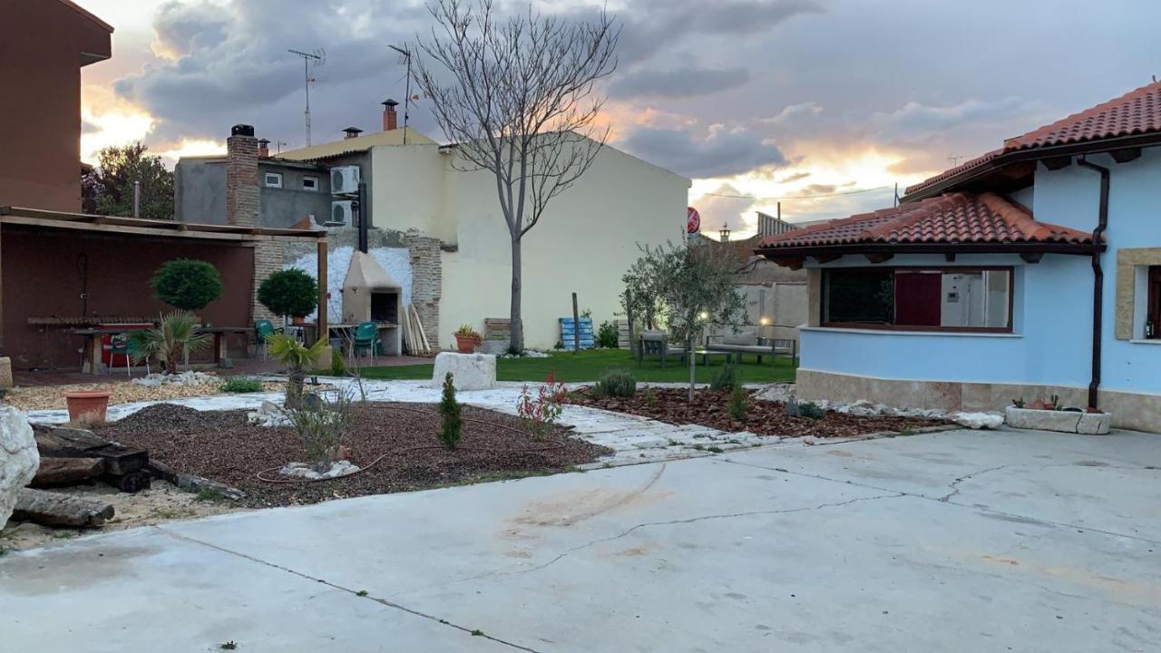 Las Gavias Matapozuelos Exterior photo