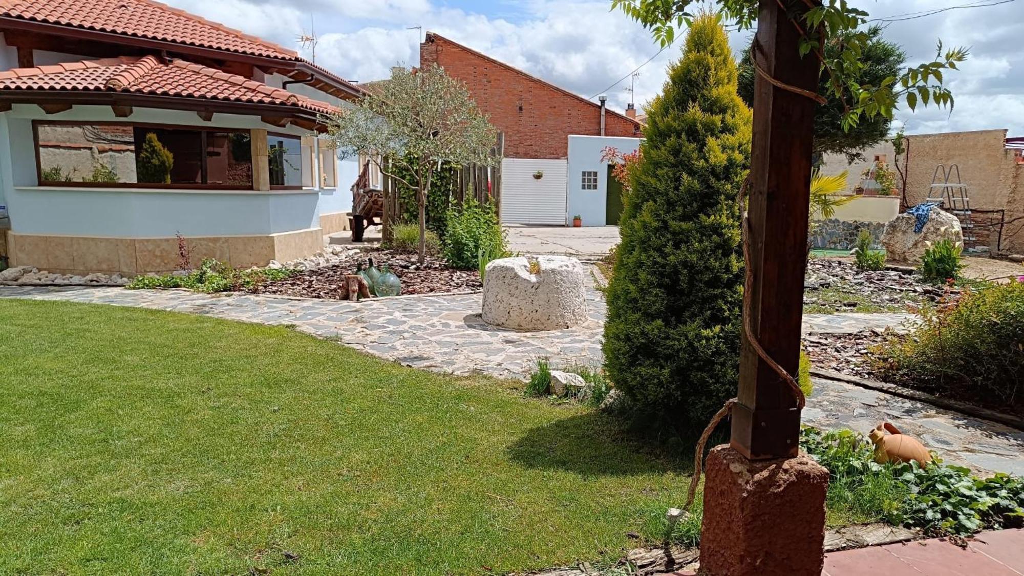 Las Gavias Matapozuelos Exterior photo