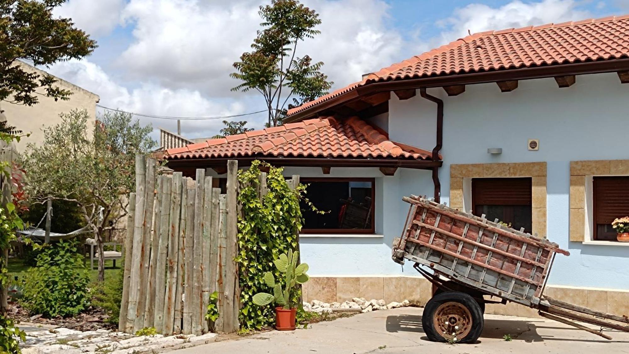 Las Gavias Matapozuelos Exterior photo