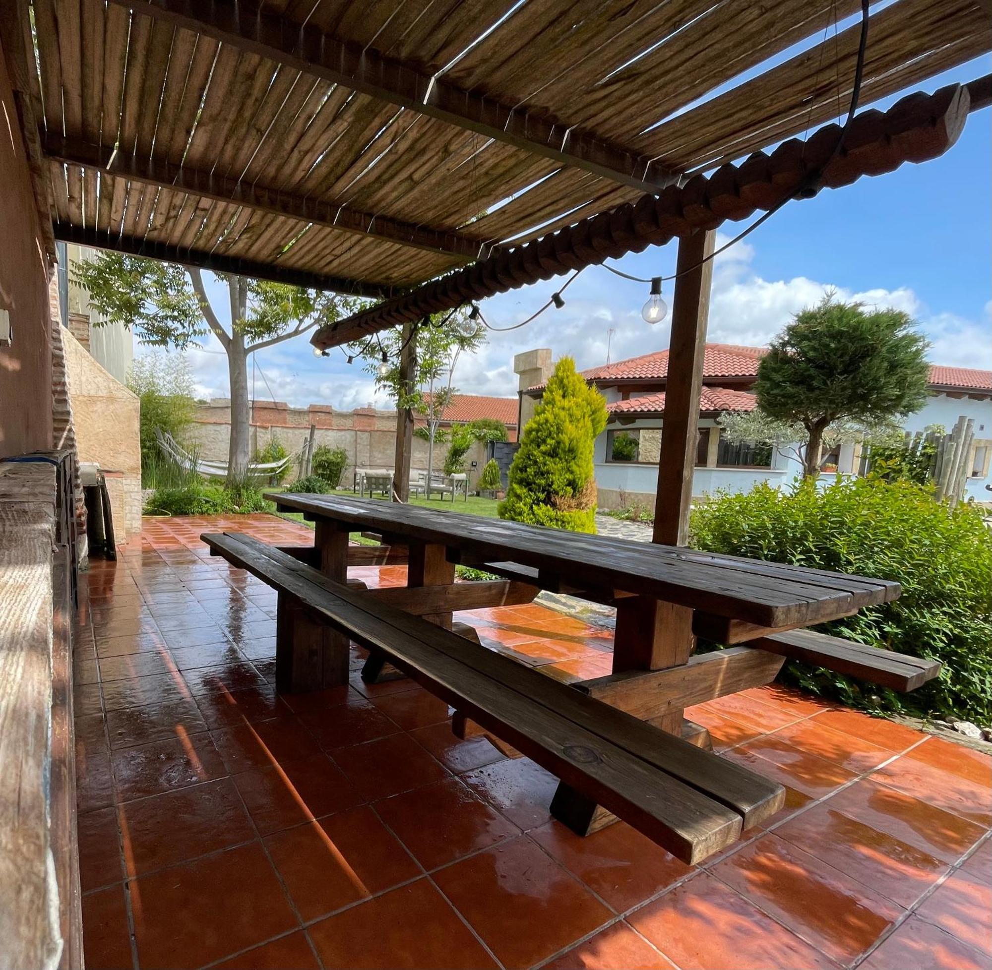 Las Gavias Matapozuelos Exterior photo